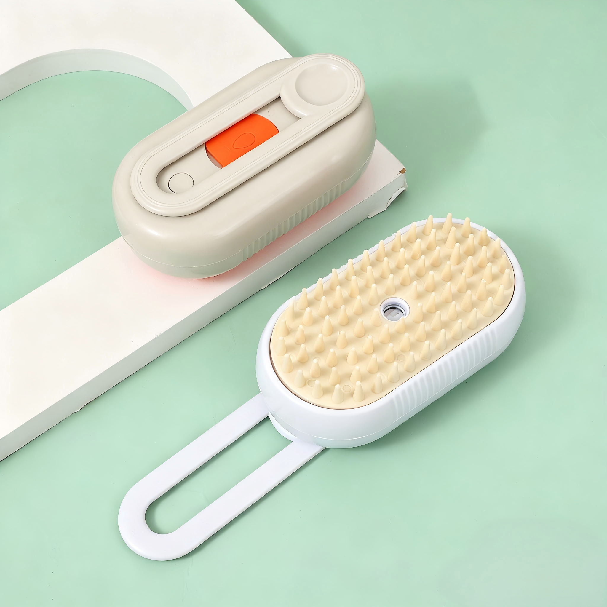 cepillo de gato y perro a vapor